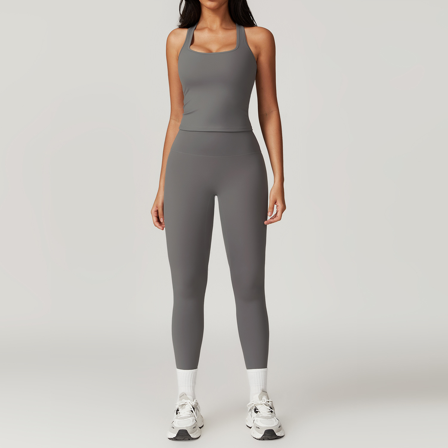 seamless activewear manufacturer