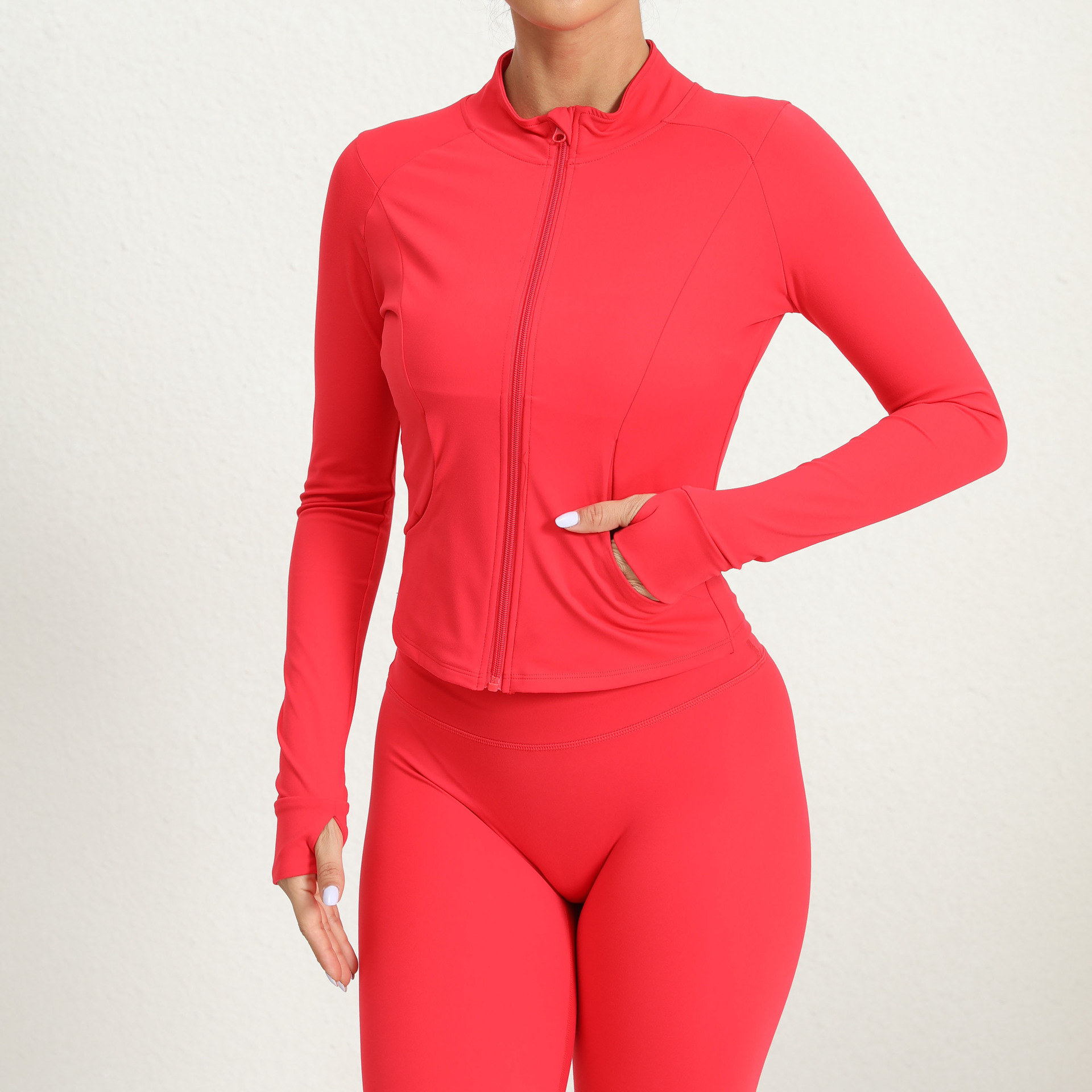 seamless tops manufacturer