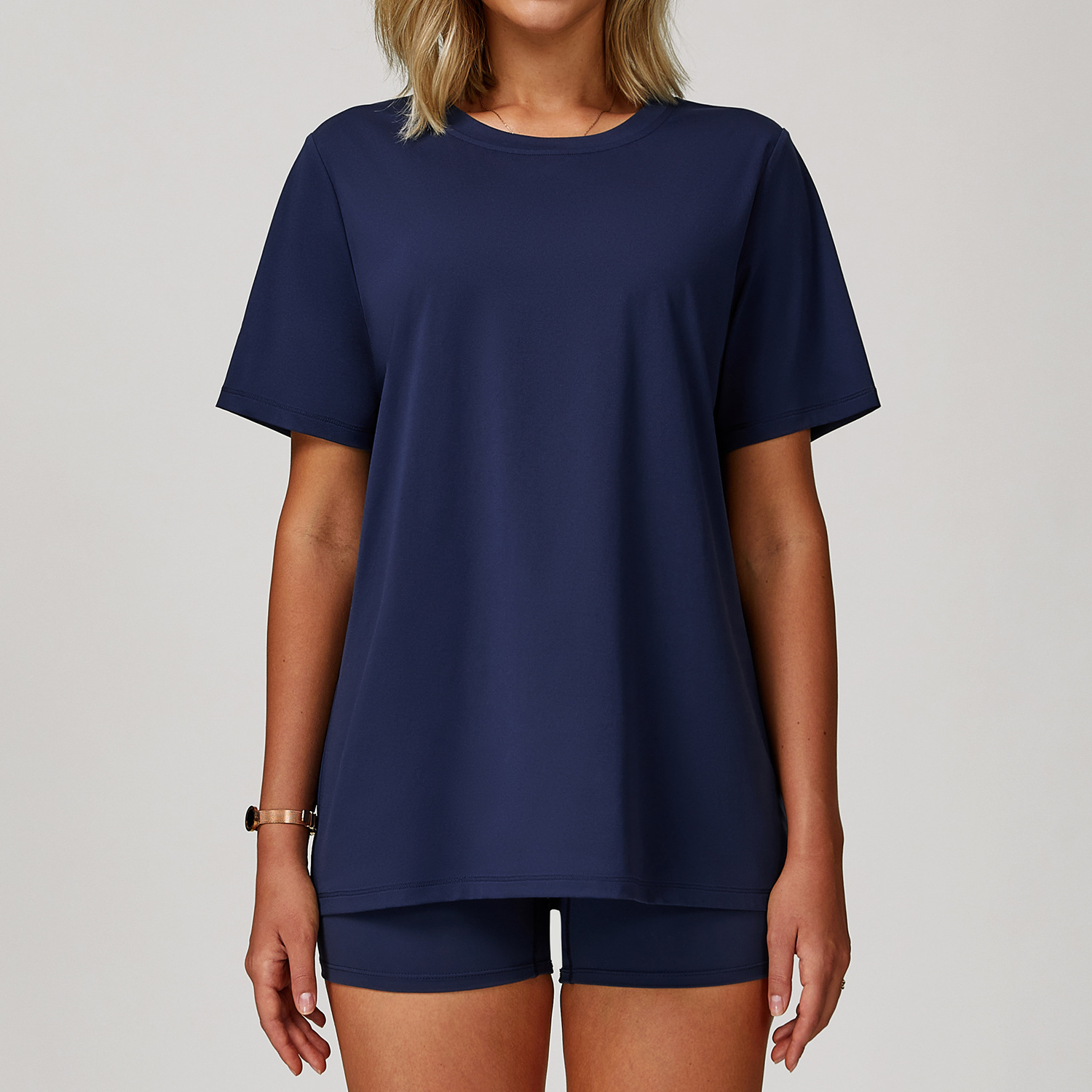 sports tops manufacturers