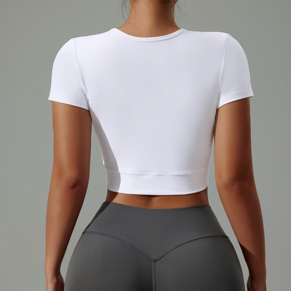 athletic wear vendors
