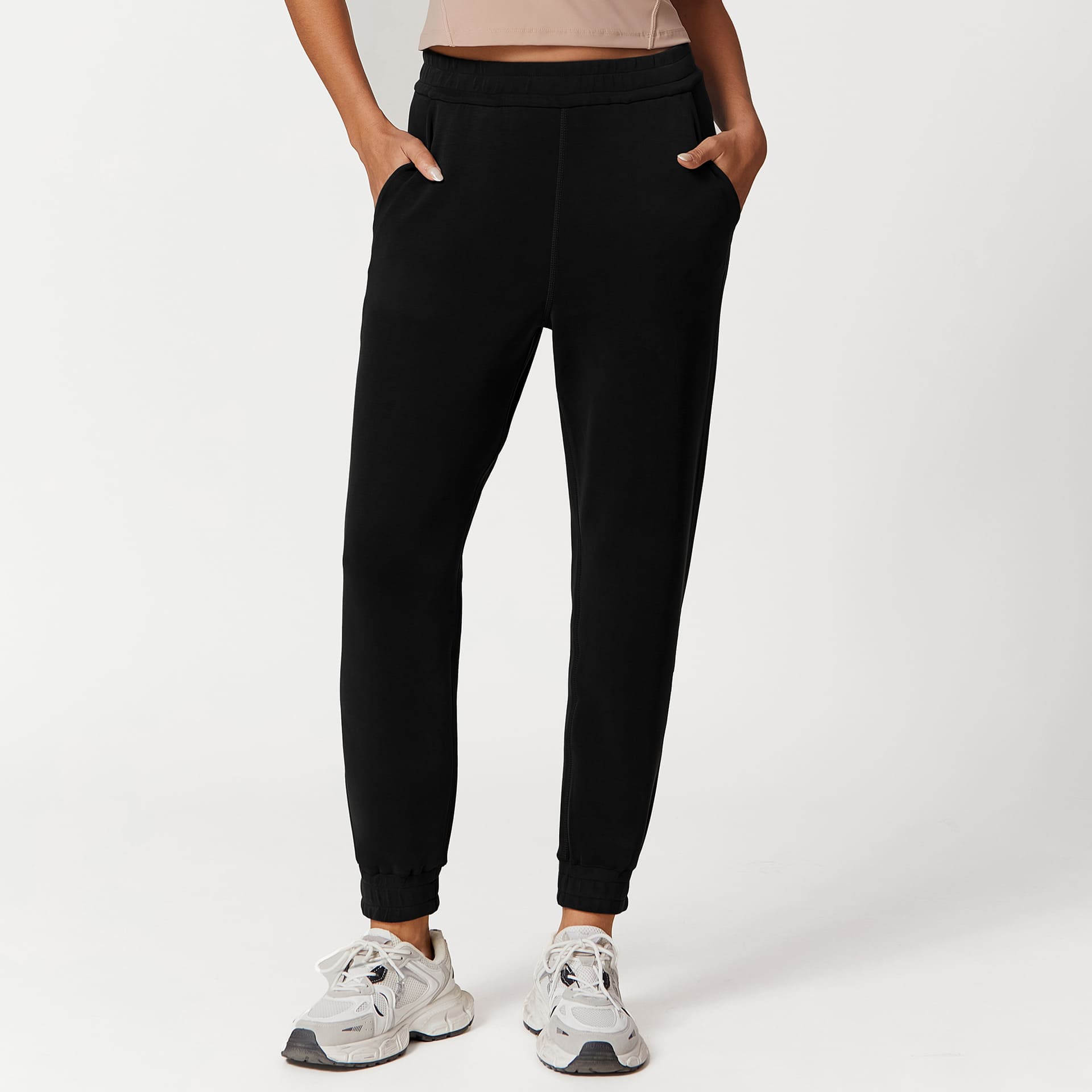 athletic clothing vendors