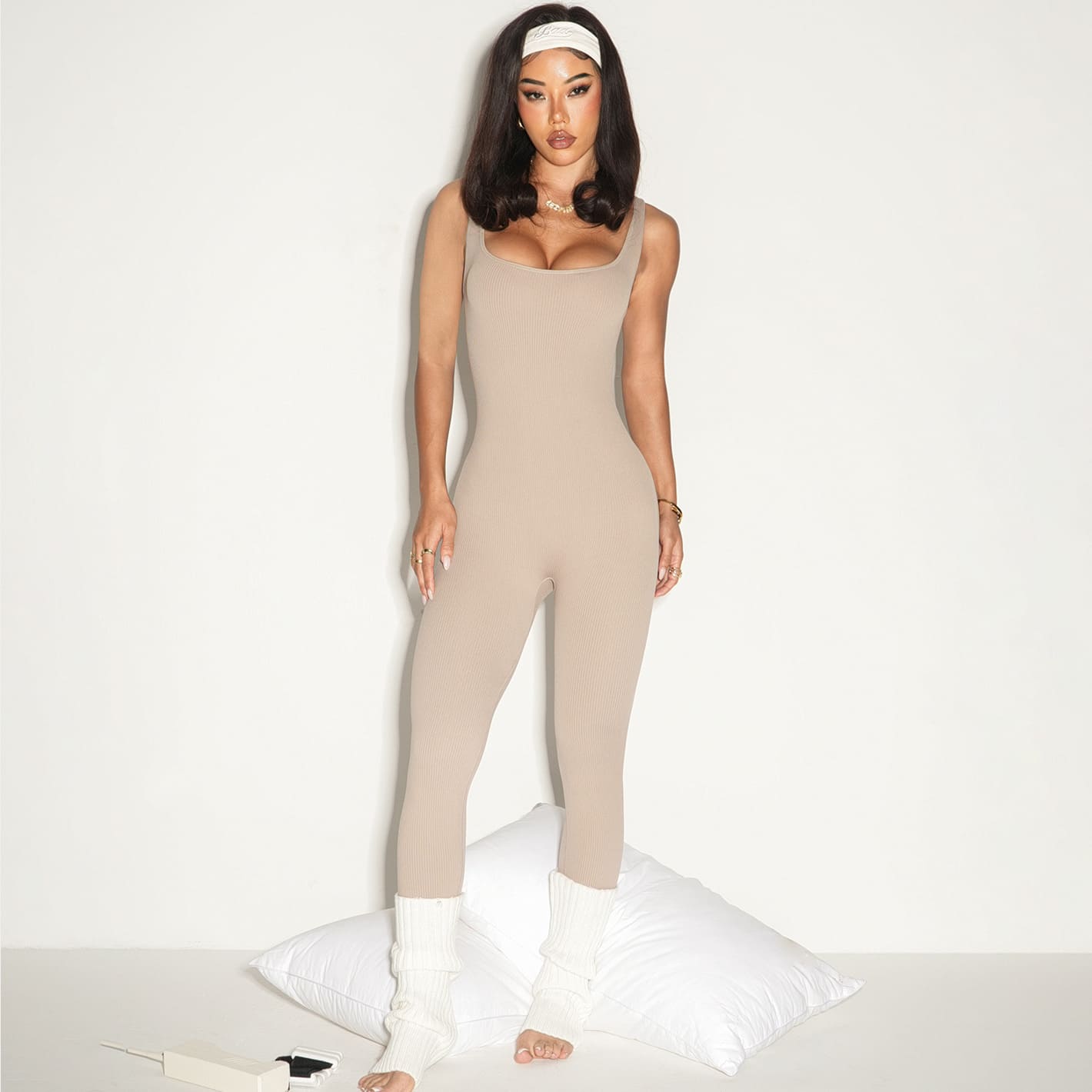 athletic wear vendors