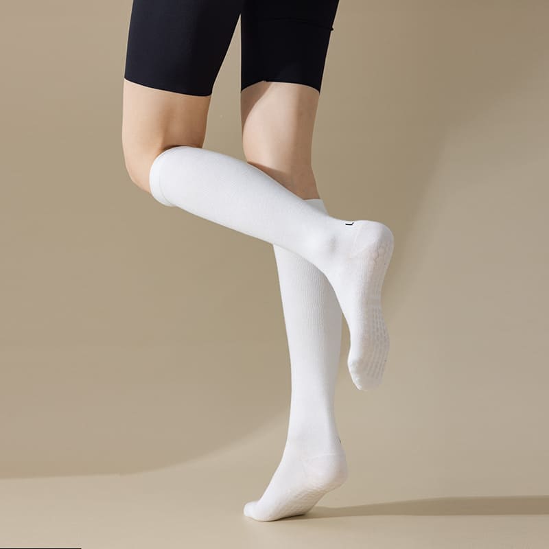 athletic socks vendors