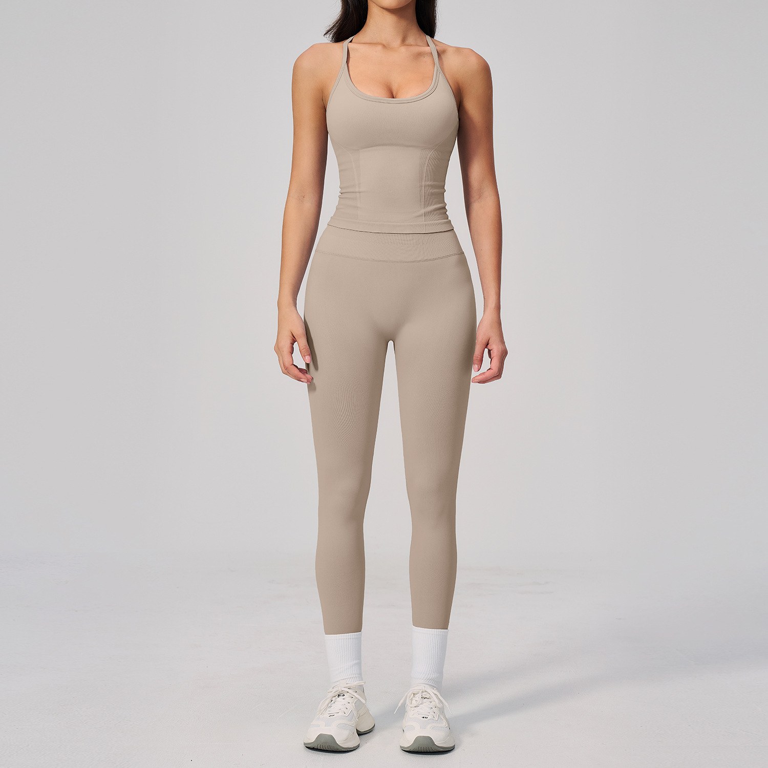 athletic clothing vendors